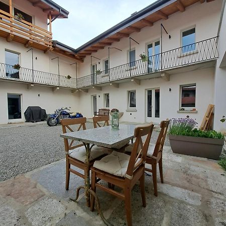 B&B Il Cortile Soriso Eksteriør billede